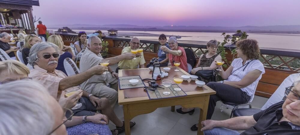Ayarwaddy River View Hotel Mandalay Eksteriør billede